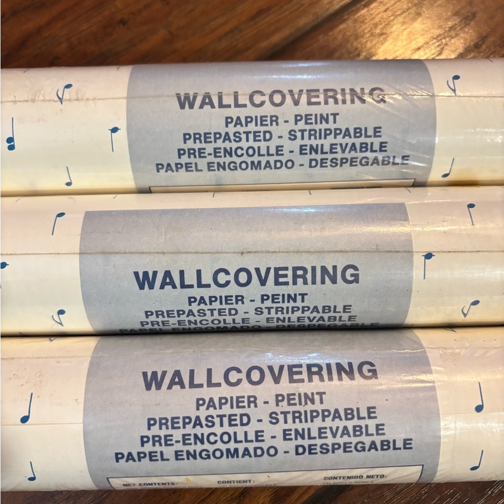 Elegant White Wallcovering by Eisenhart musical notes vintage